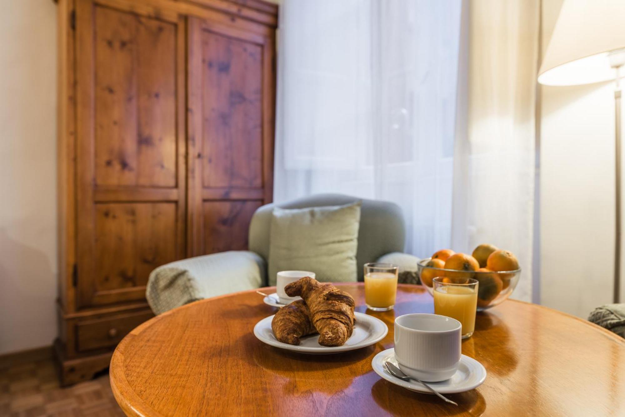 Apartament Carla Luxury House Rzym Zewnętrze zdjęcie
